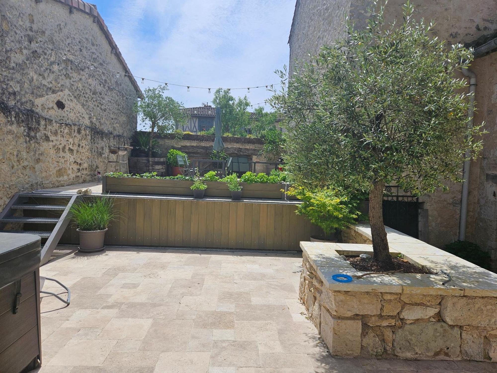 Agreable Chambre, Salle De Bain Privative, La Placotte Saint-Clar
